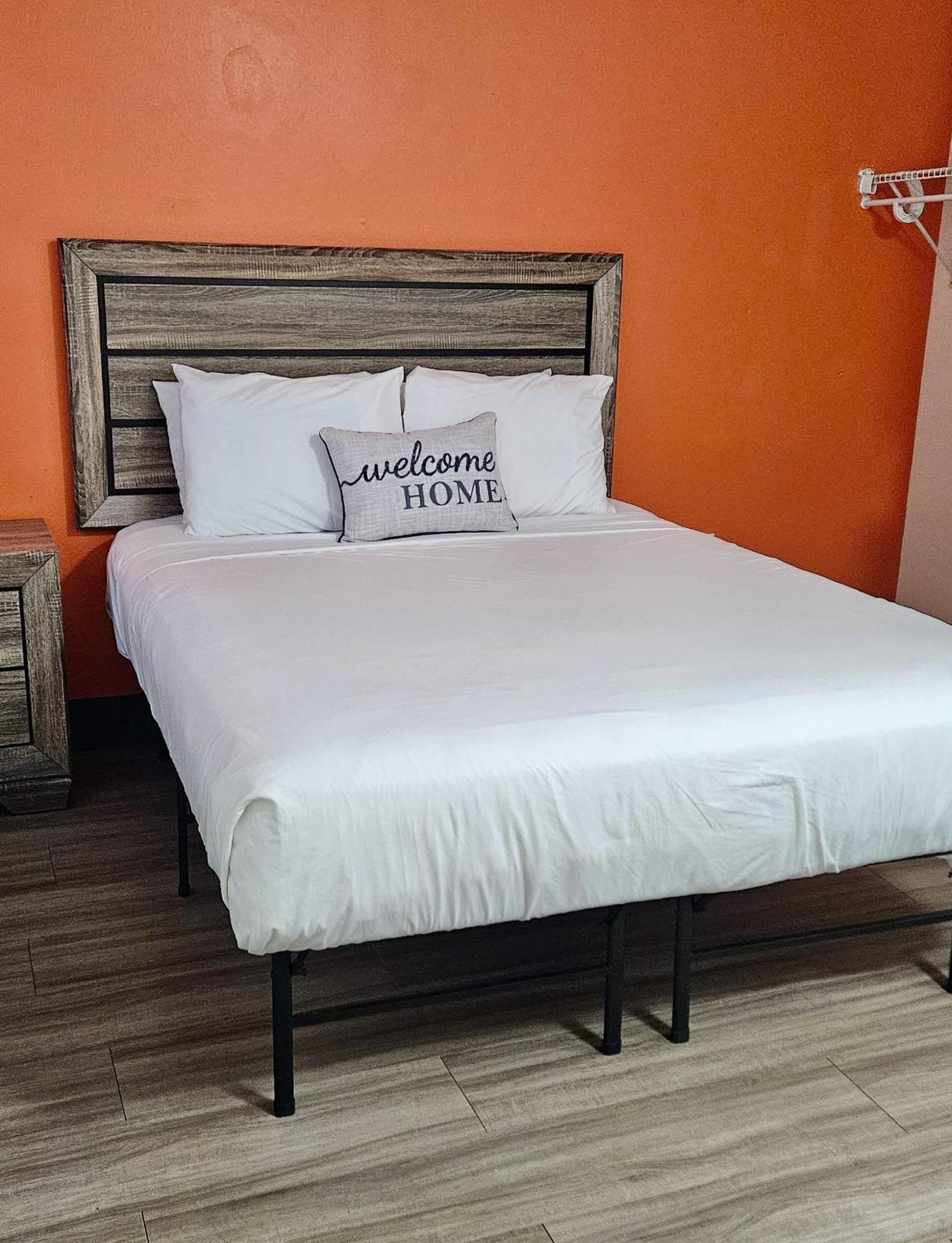 4 Couple Hotels Near Stockton Park Worth Booking
